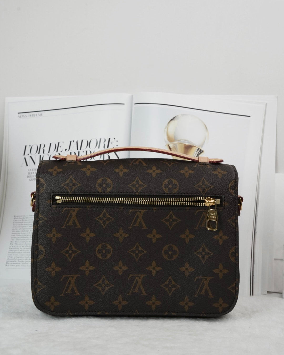 LV Pohette Metis