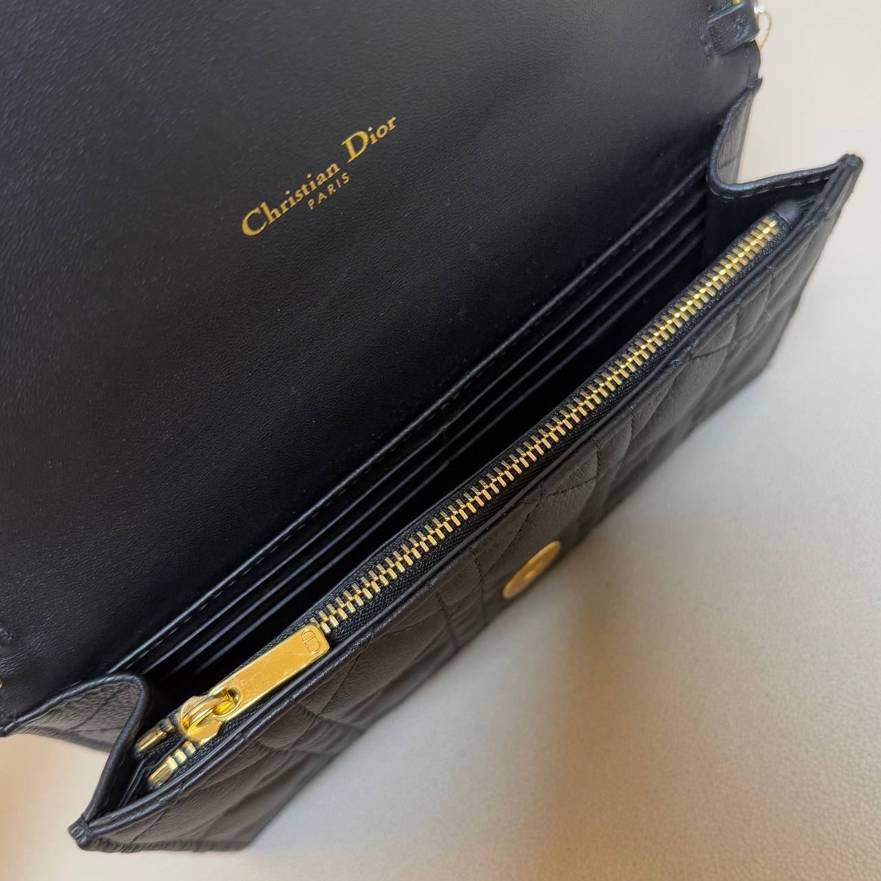 Dior Caro WOC