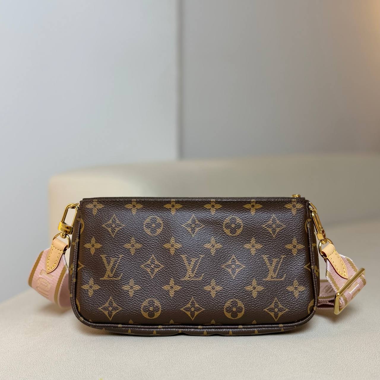 LV Multi Pochette Accessoires