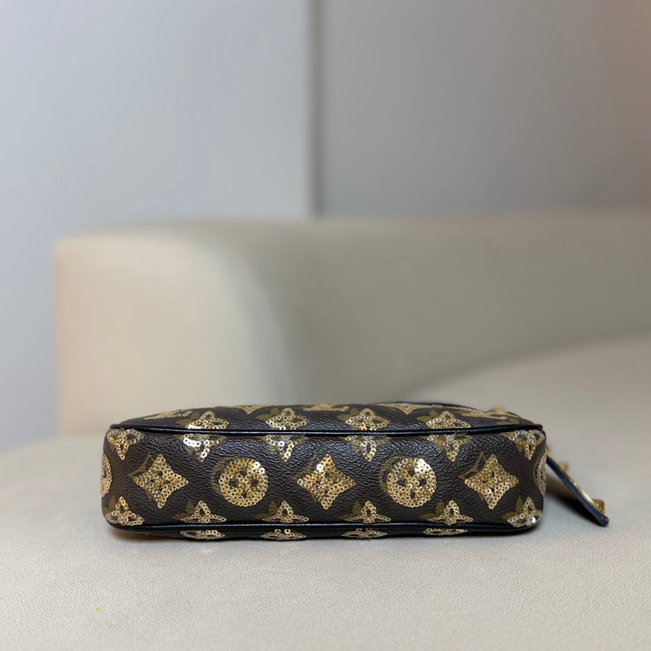 LV Monogram Eclipse Sequins Pochette