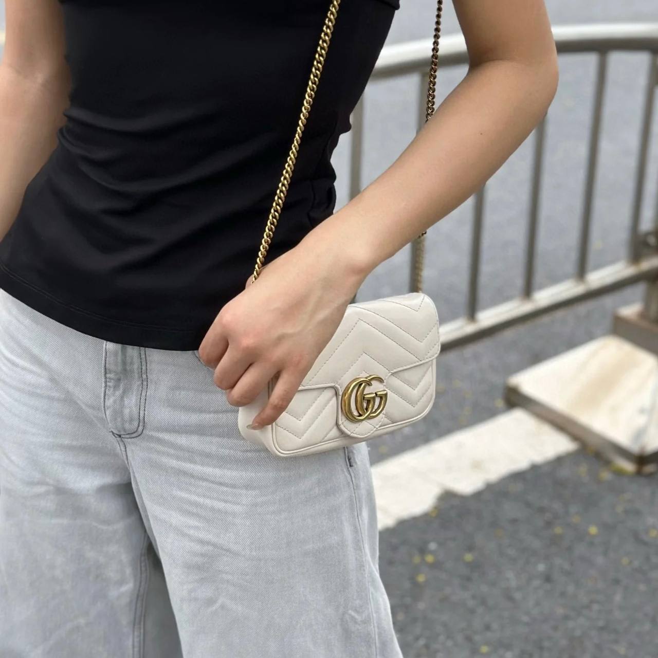 Gucci Marmont Supermini GHW