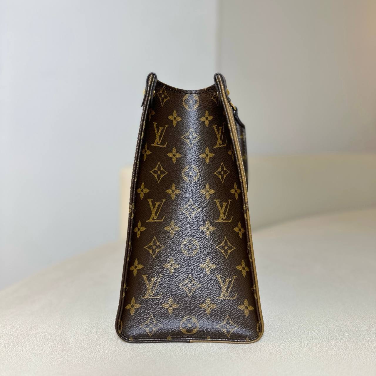 LV On the Go MM