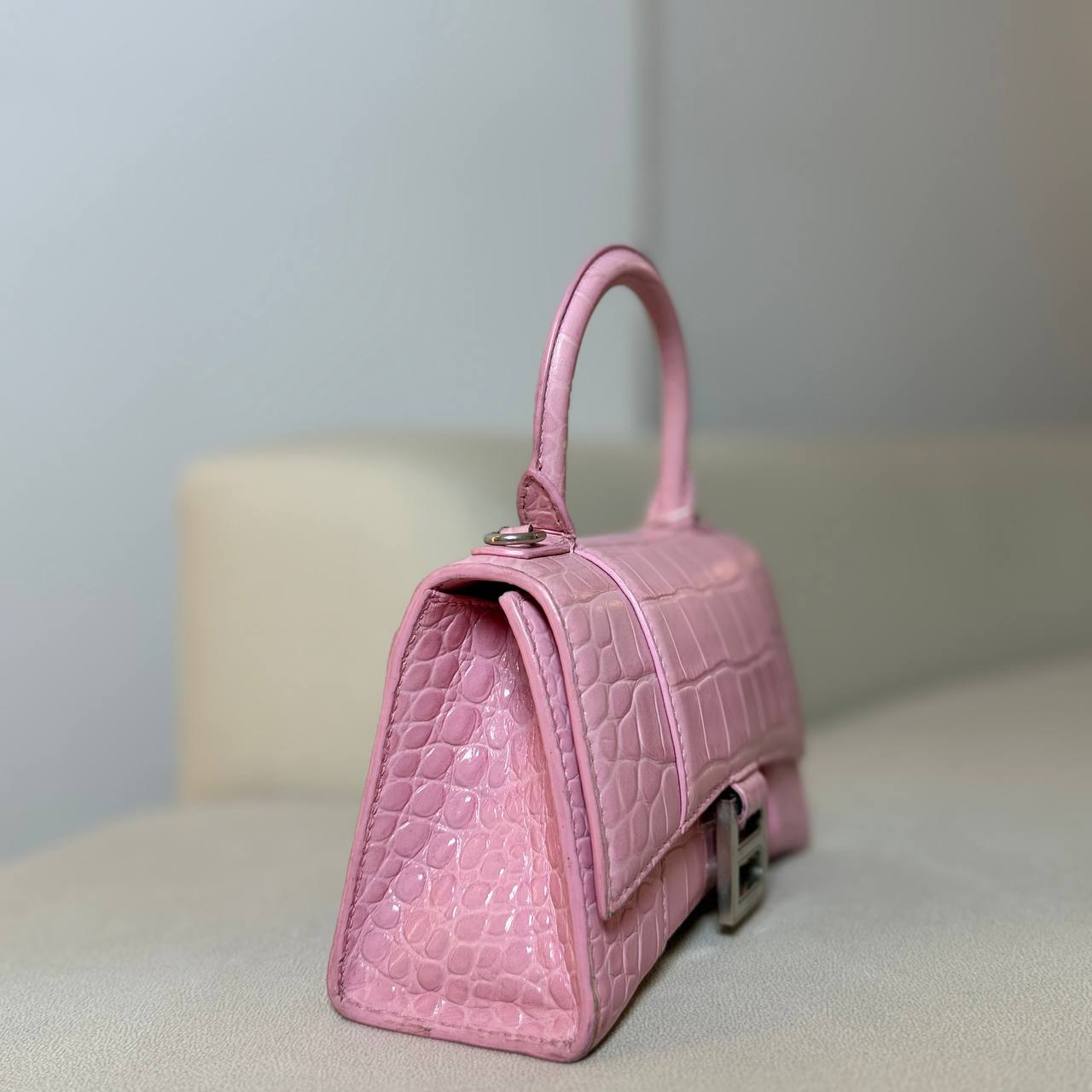 Balenciaga Hourglass XS