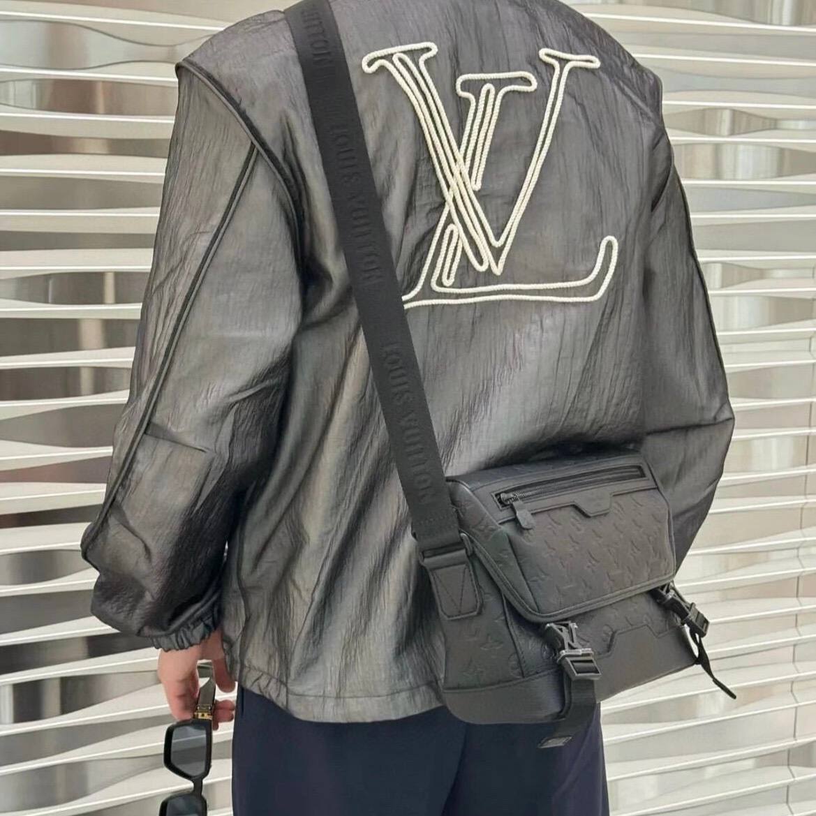 LV Messenger Voyager PM