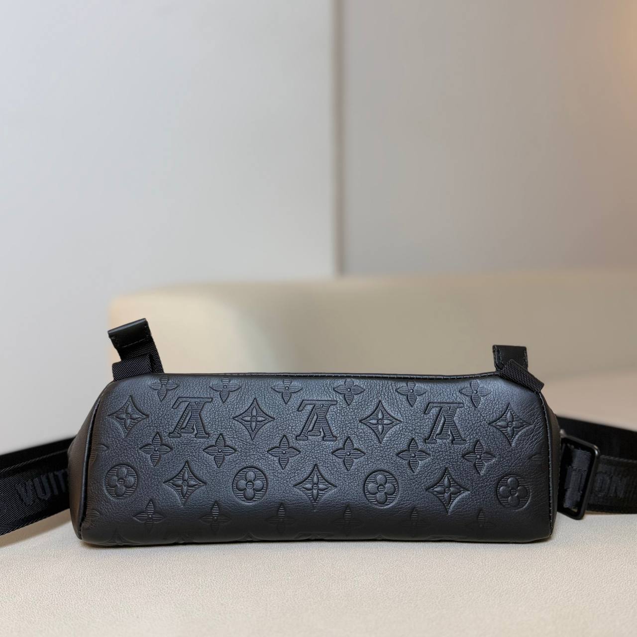 LV Messenger Voyager PM