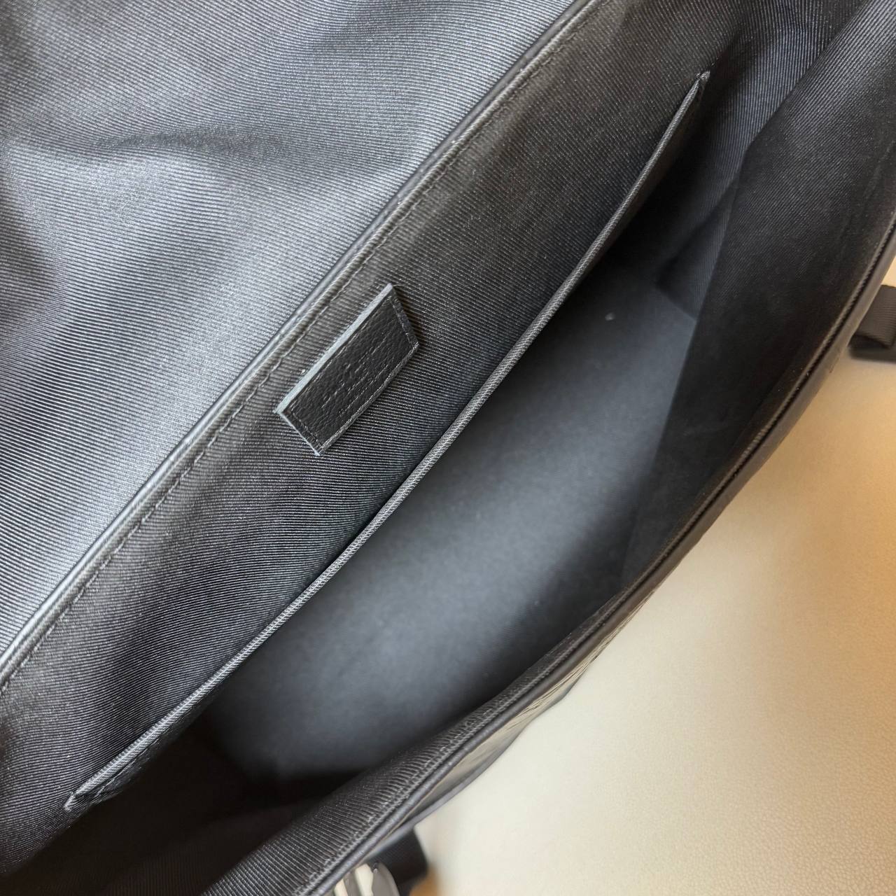 LV Messenger Voyager PM