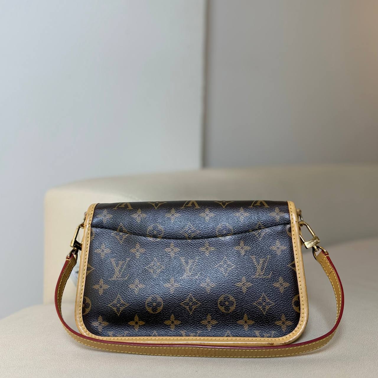 LV Diane