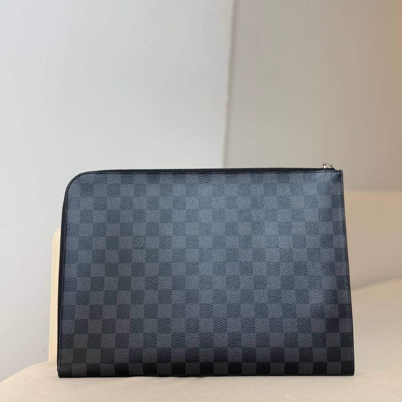 LV Pochette Jour Gm