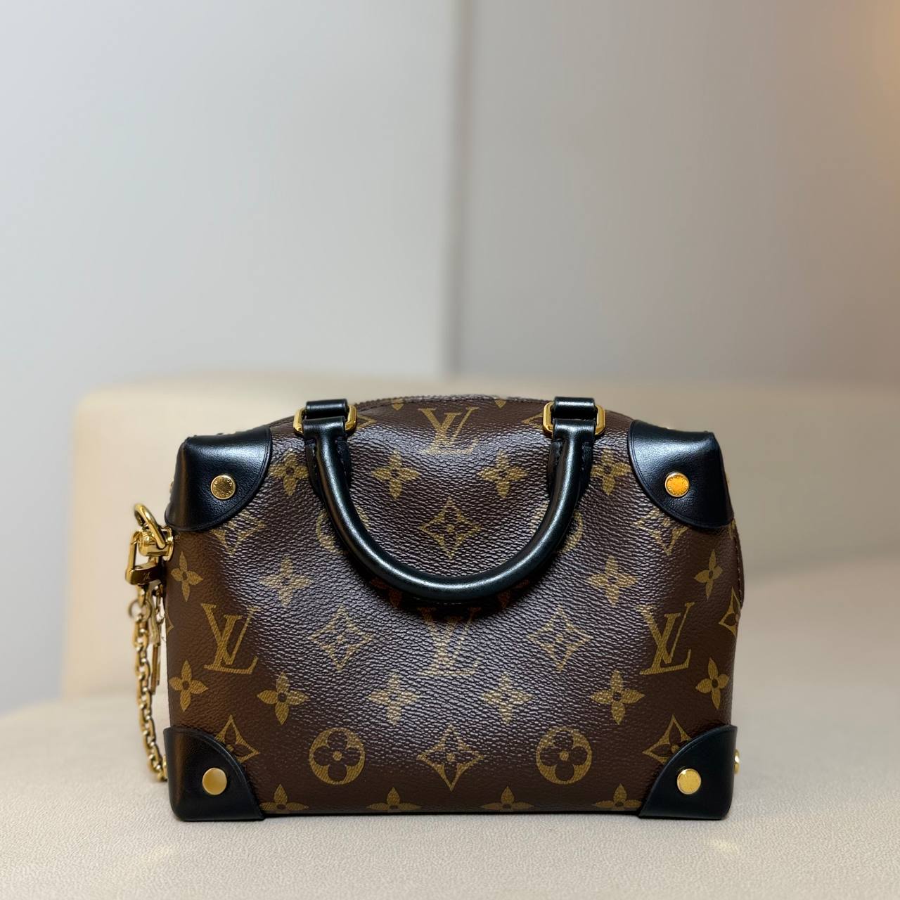LV Petite Malle Souple