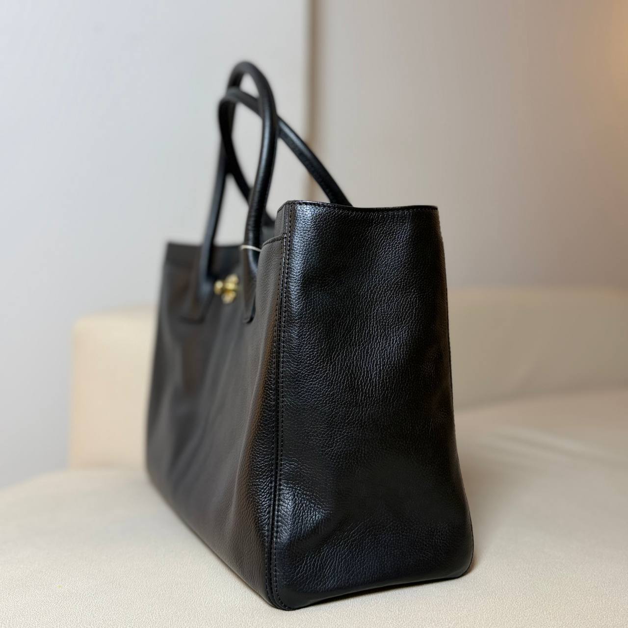 Chanel Executive Cerf Tote