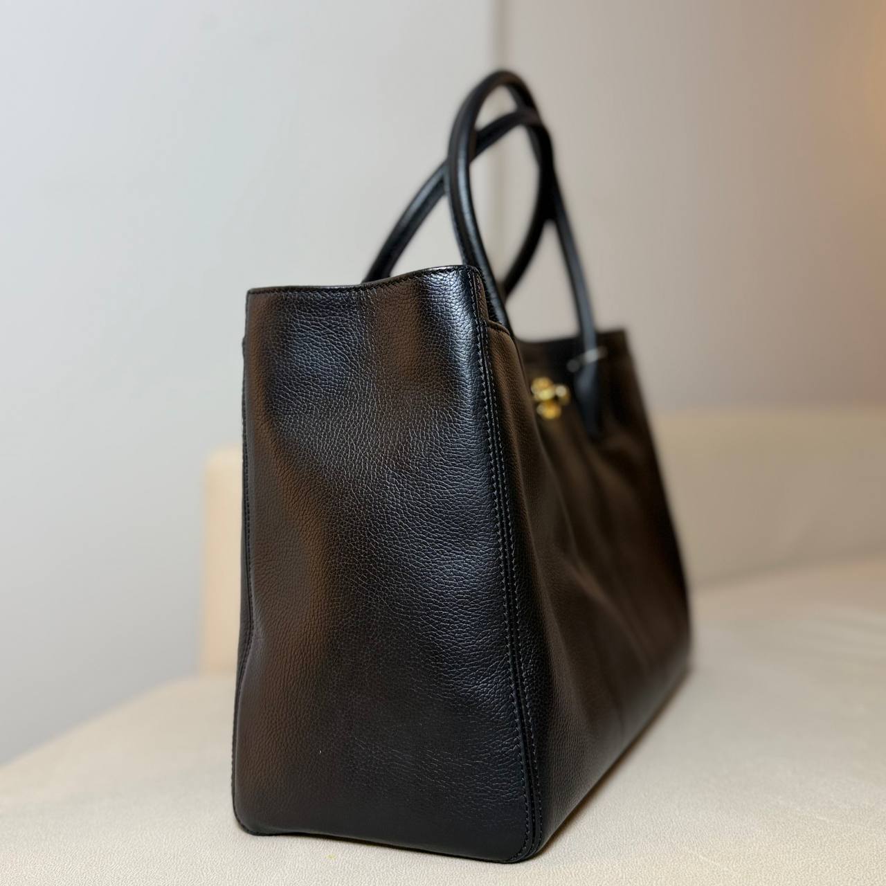 Chanel Executive Cerf Tote