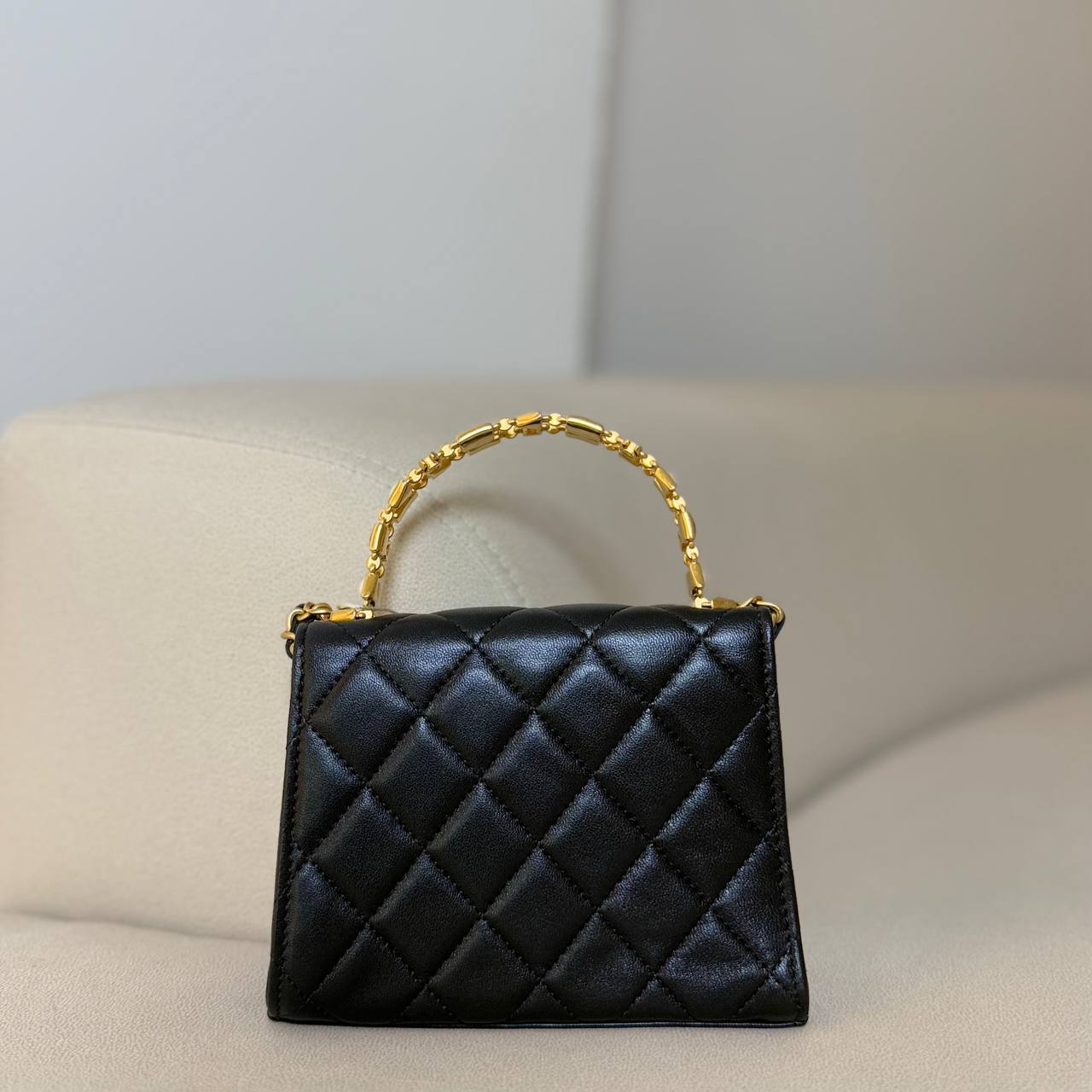 Chanel 22B Mini Flap
