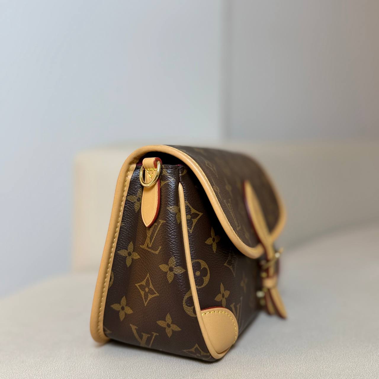 LV Diane