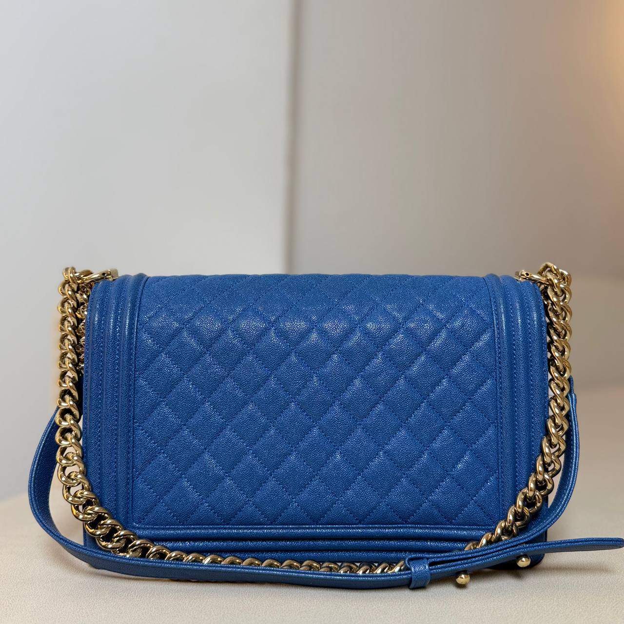 Chanel Boy Medium GHW