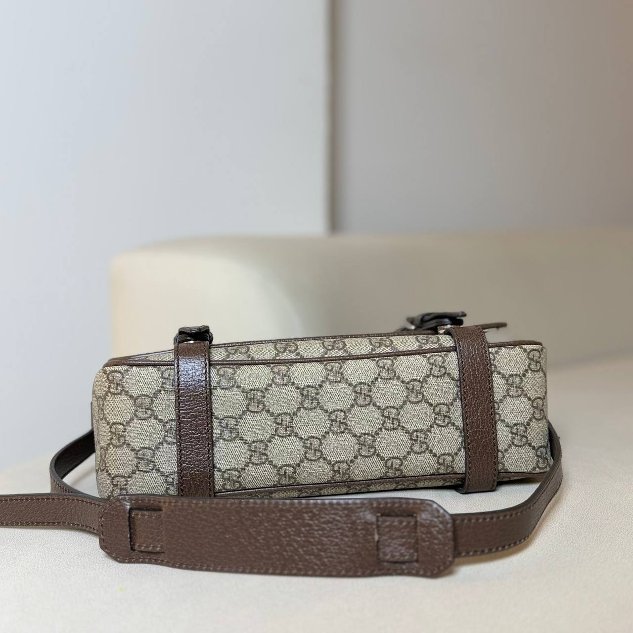 Gucci GG Supreme Messenger Bag