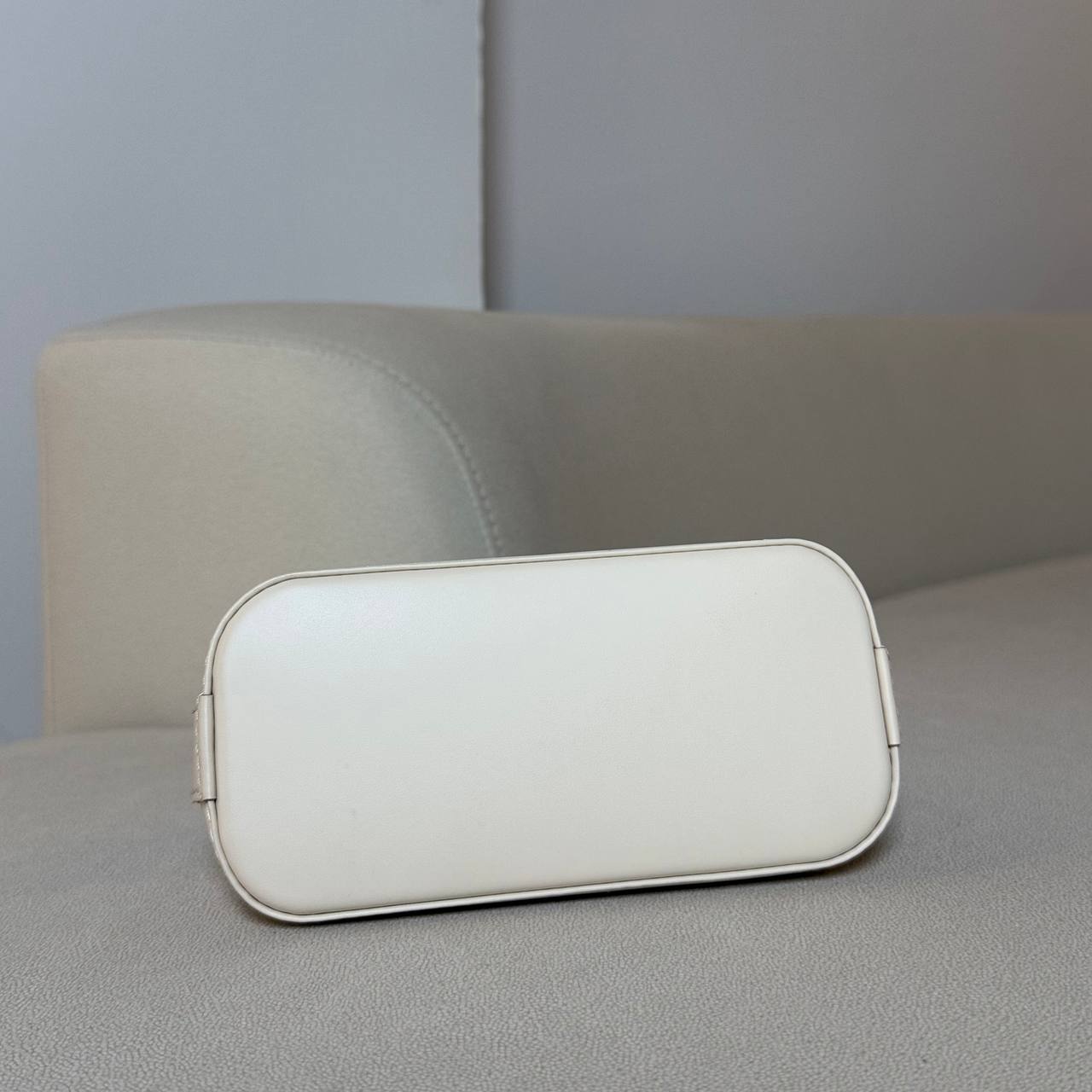 LV Nano Alma