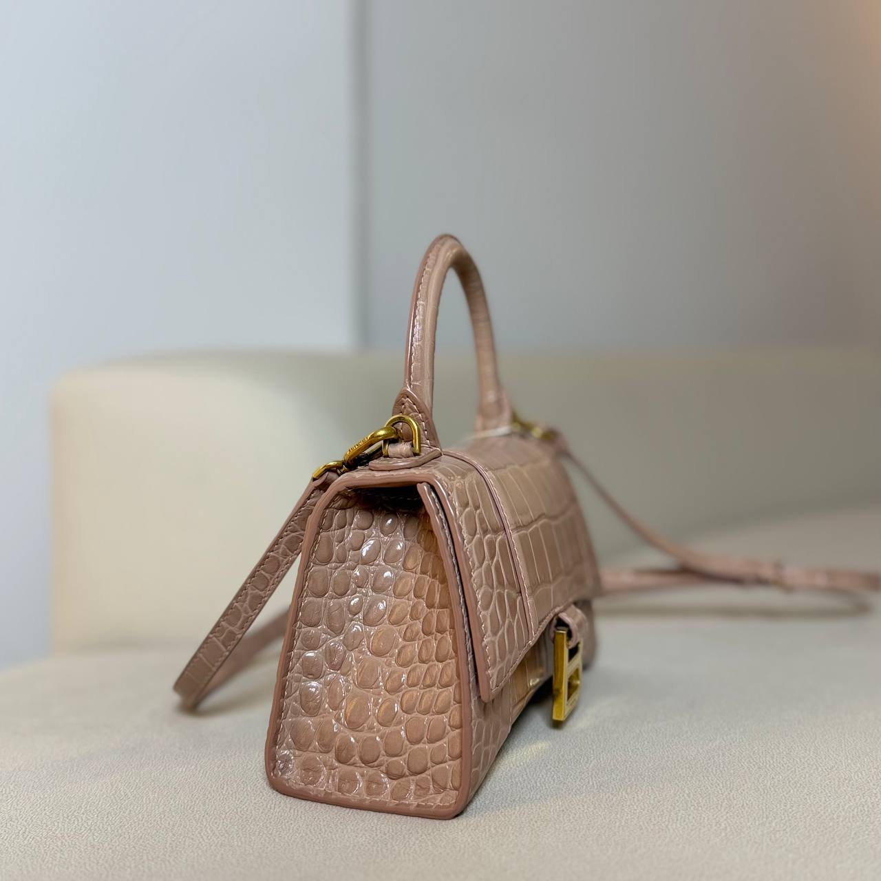 Balenciaga Hourglass Xs