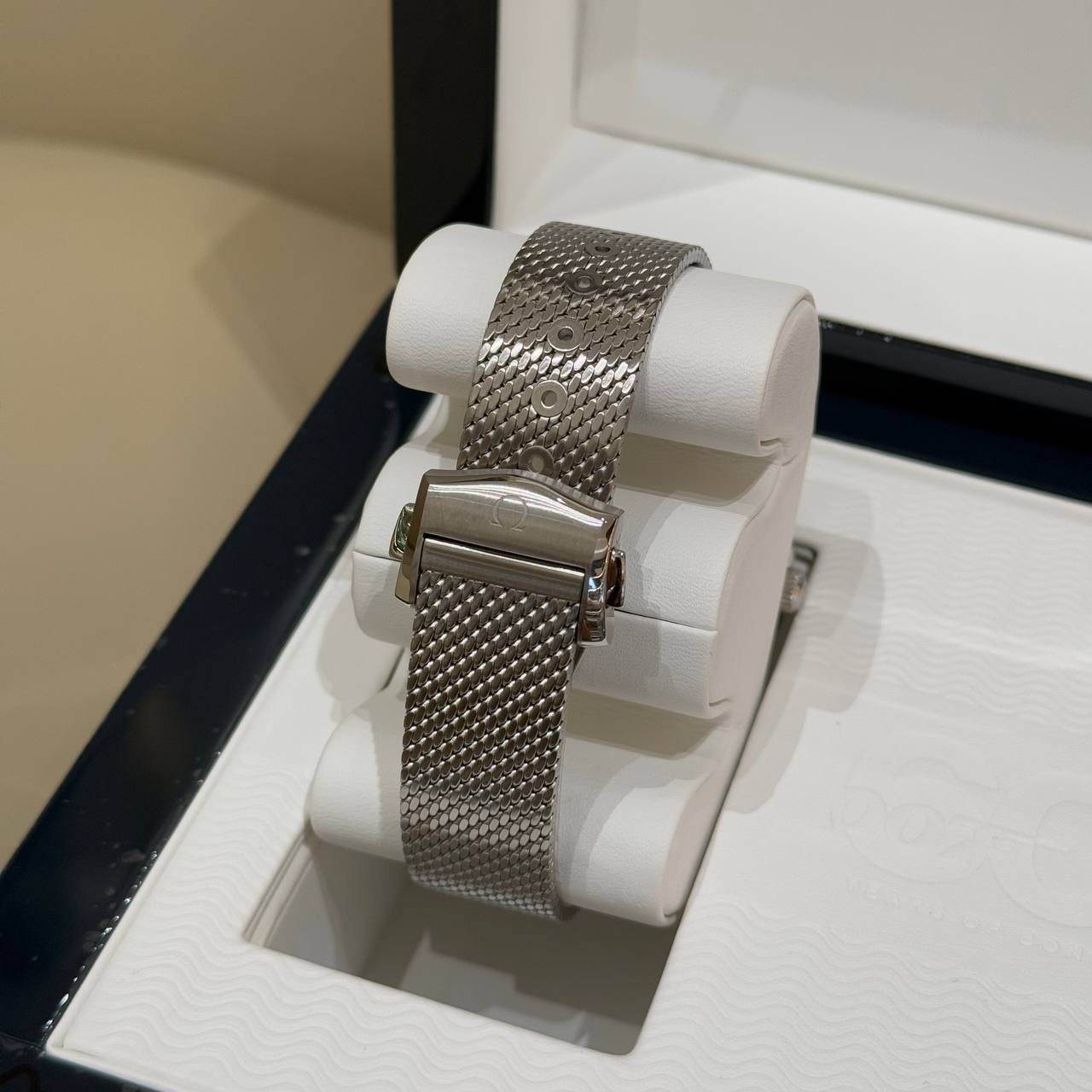 EDIT Omega Seamaster Diver 300m Co-Axial Master Chronometer 42mm James Bond 007 60th Anniversary