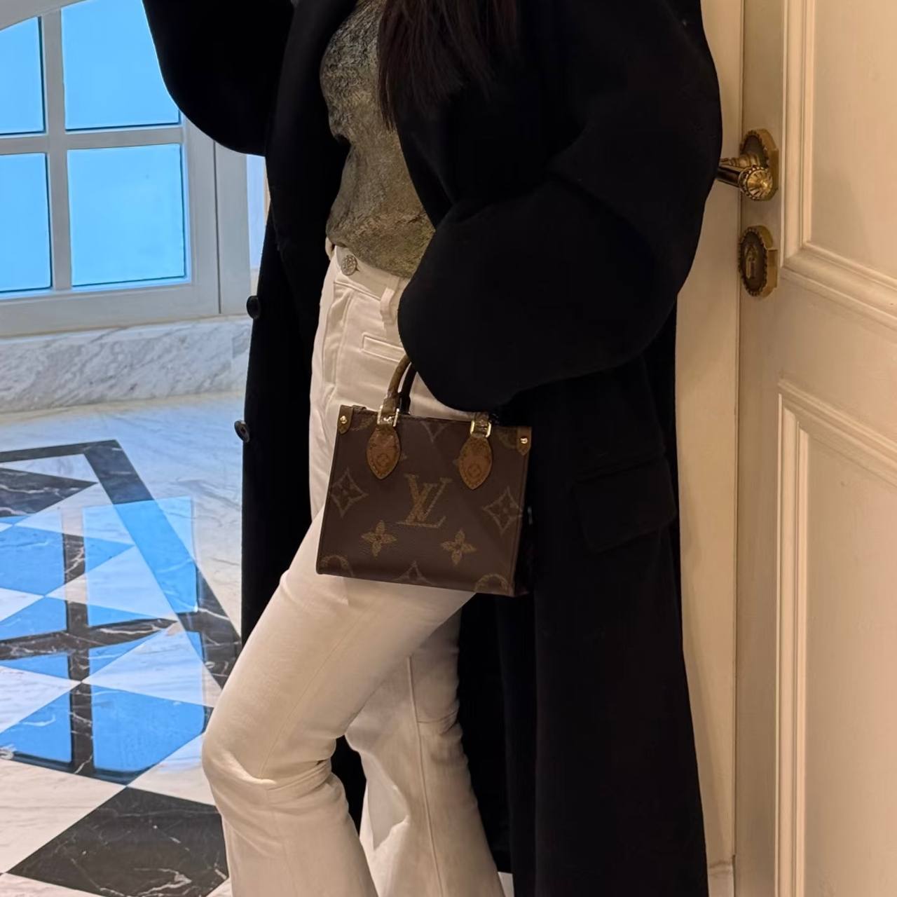 LV OnTheGo BB