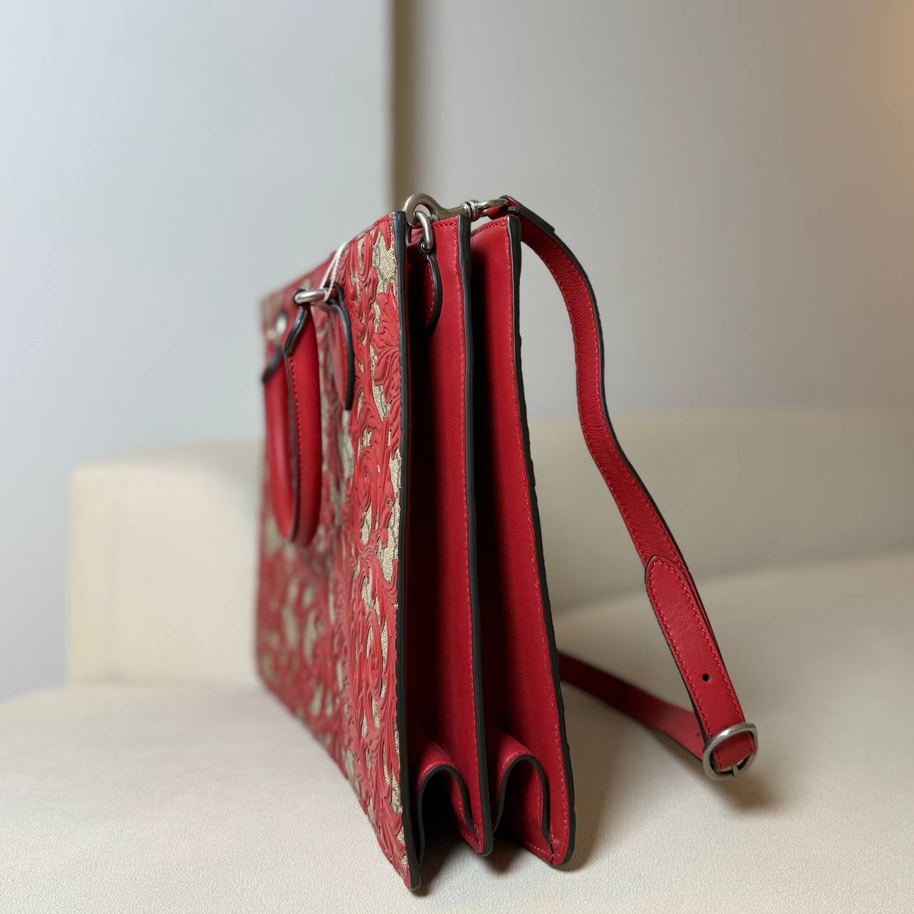 Gucci GG Supreme Arabesque Top Handle Bag