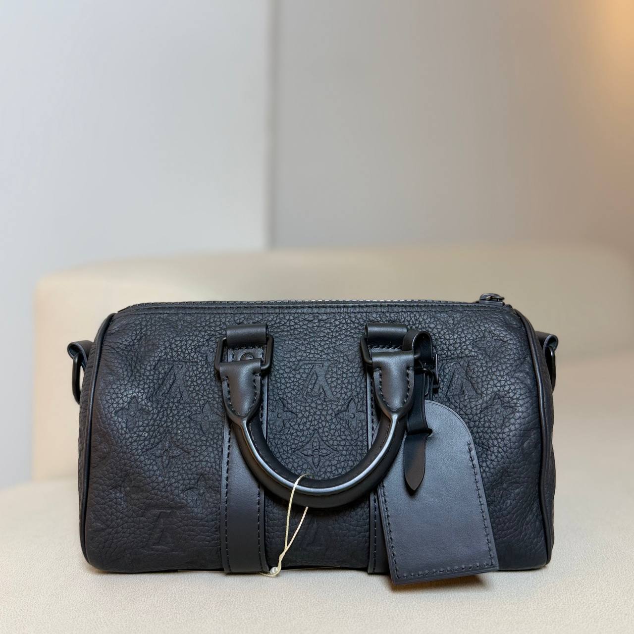 LV Keepall Bandoulière 25