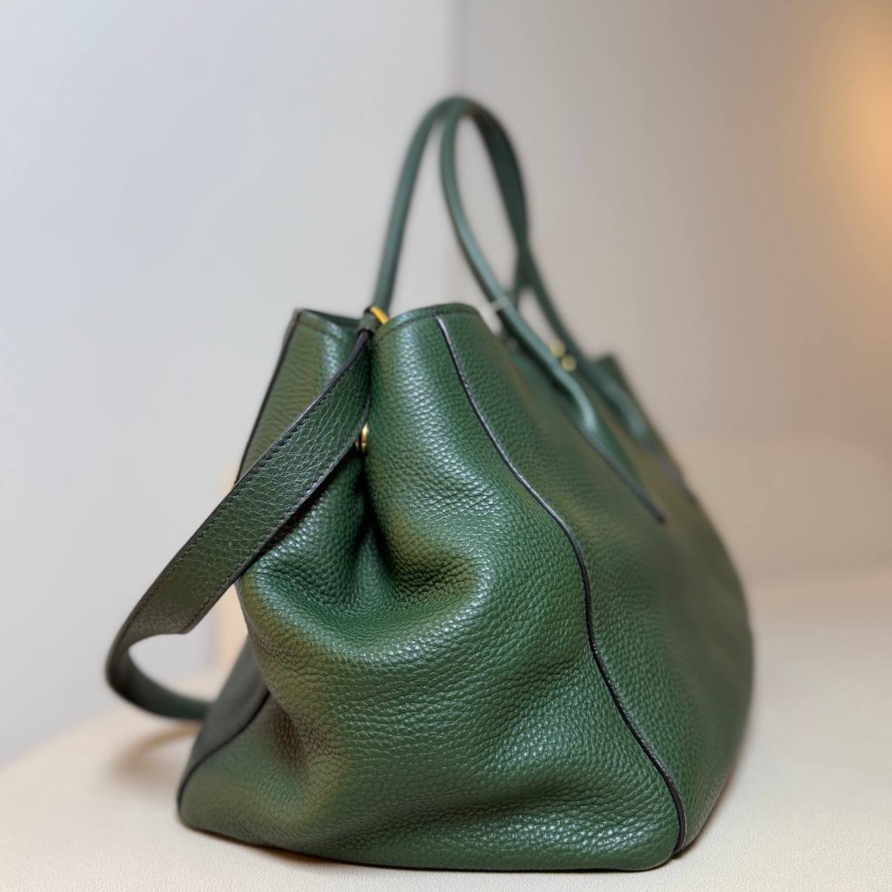 Prada Vitello Daino Tote Medium
