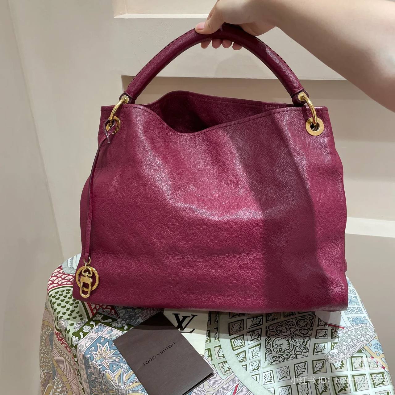 LV Artsy MM Empreinte