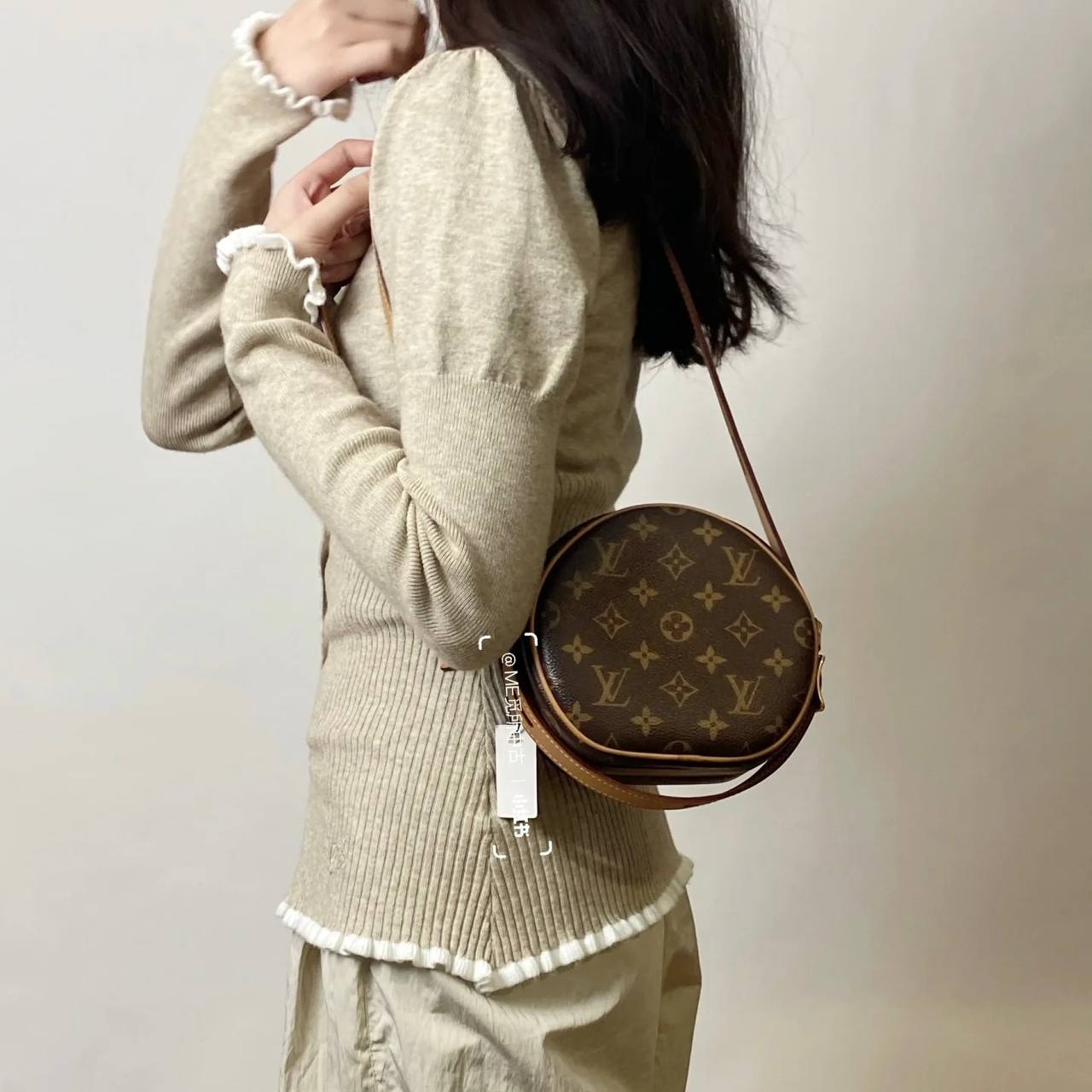 LV Boite Chapeau Souple PM
