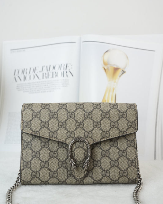 Gucci Dionysus GG Supreme Wallet on Chain