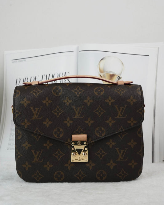 LV  Pohette Metis