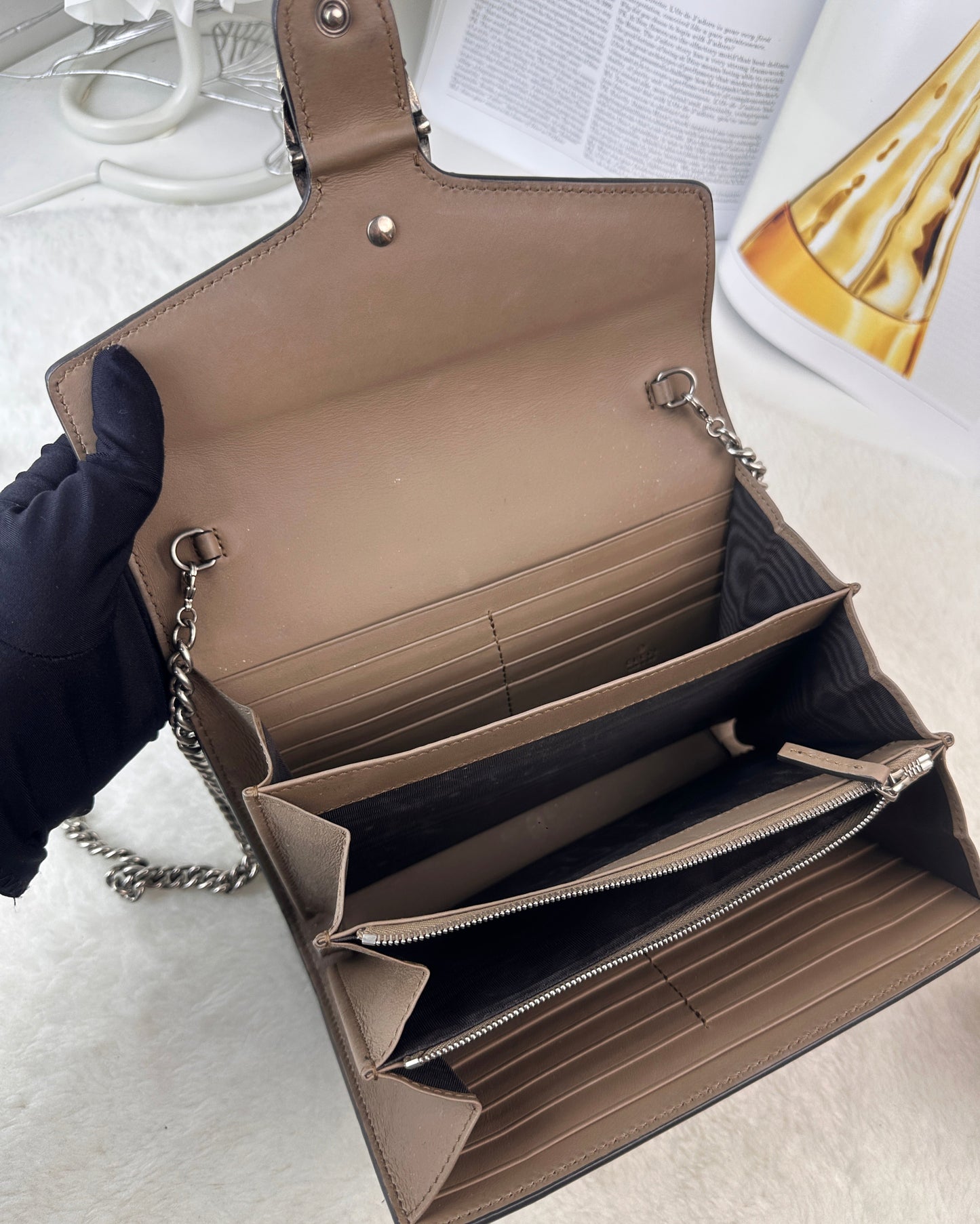 Gucci Dionysus GG Supreme Wallet on Chain
