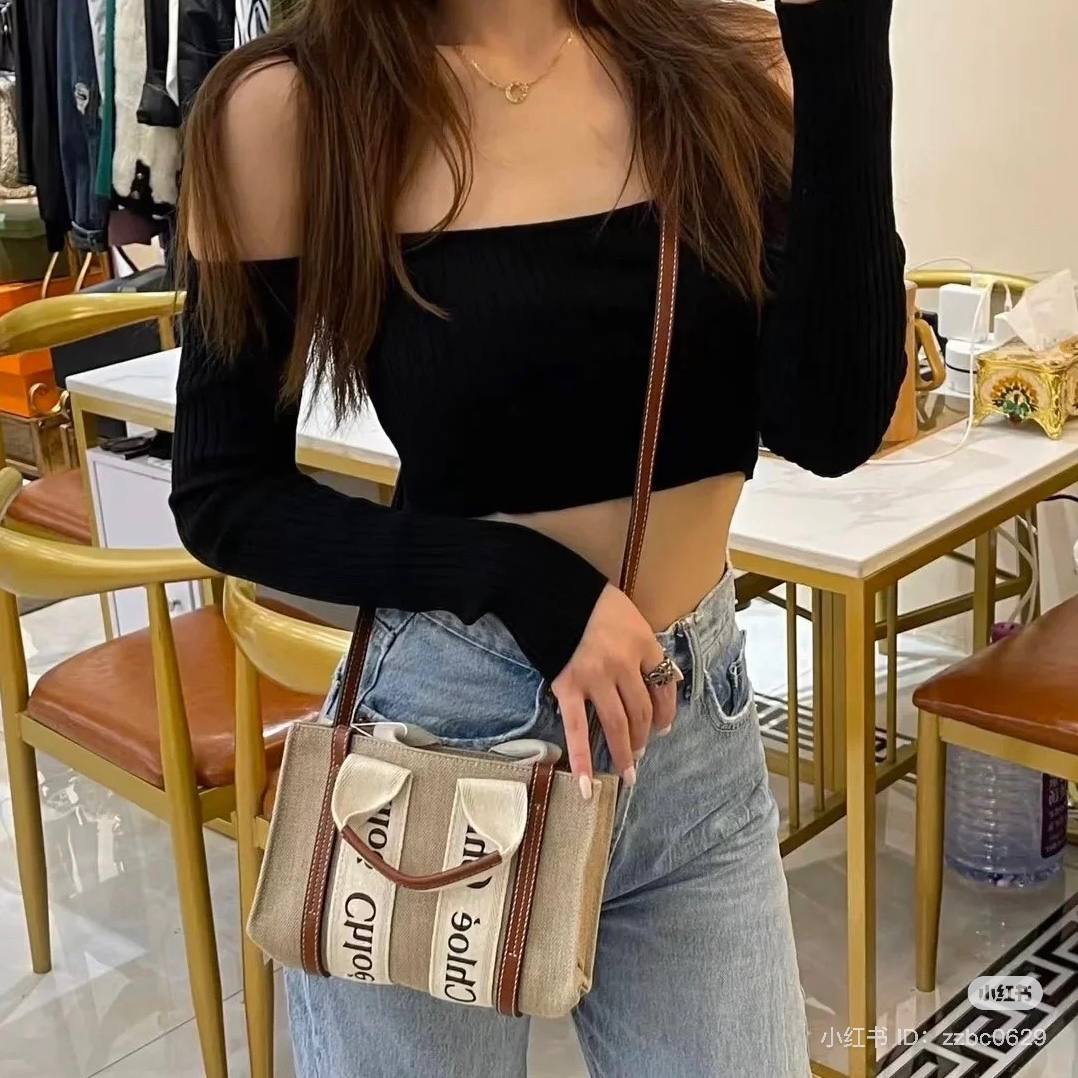 Chloe Mini Woody Tote Bag