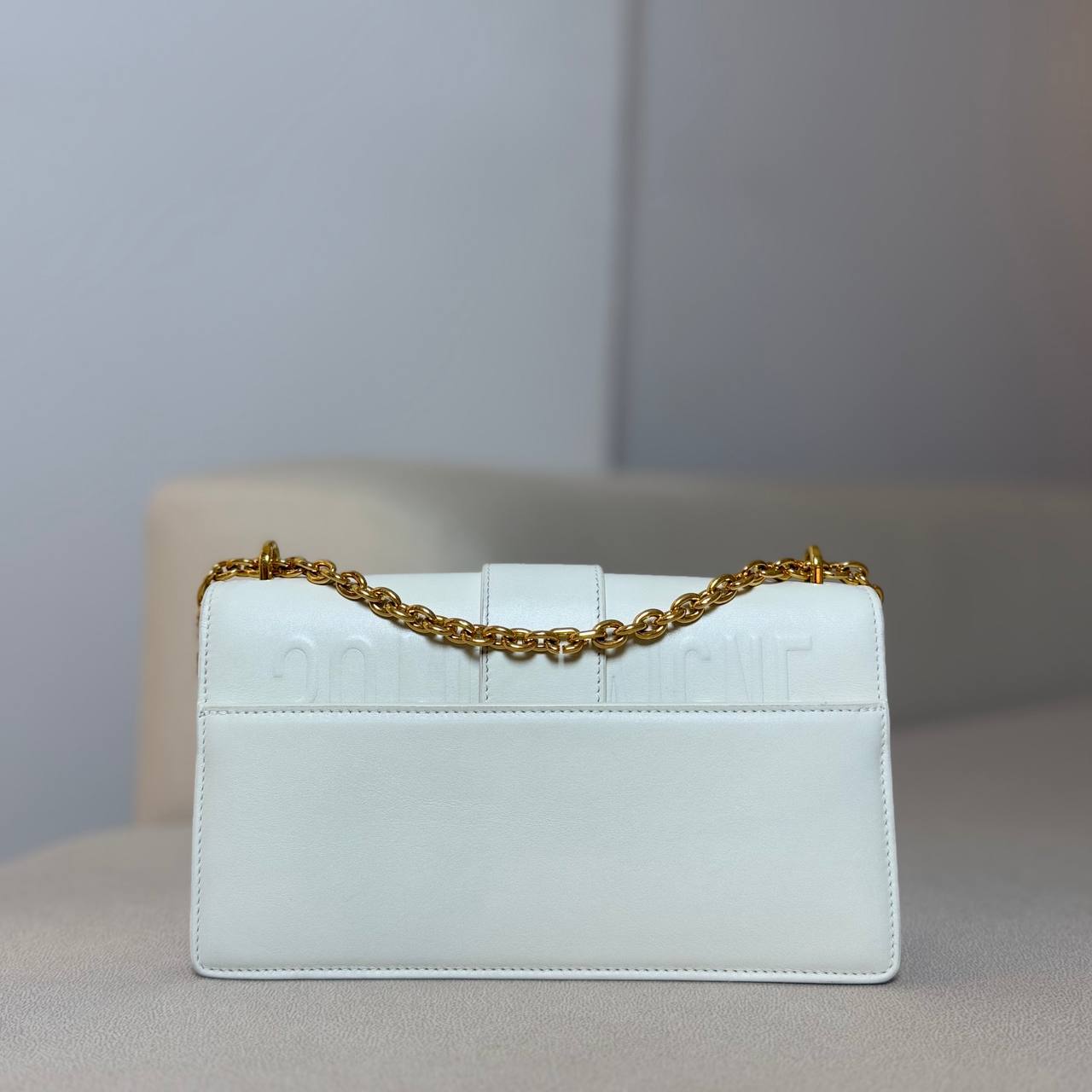 Dior 30 Montaigne East-West Bag With Chain