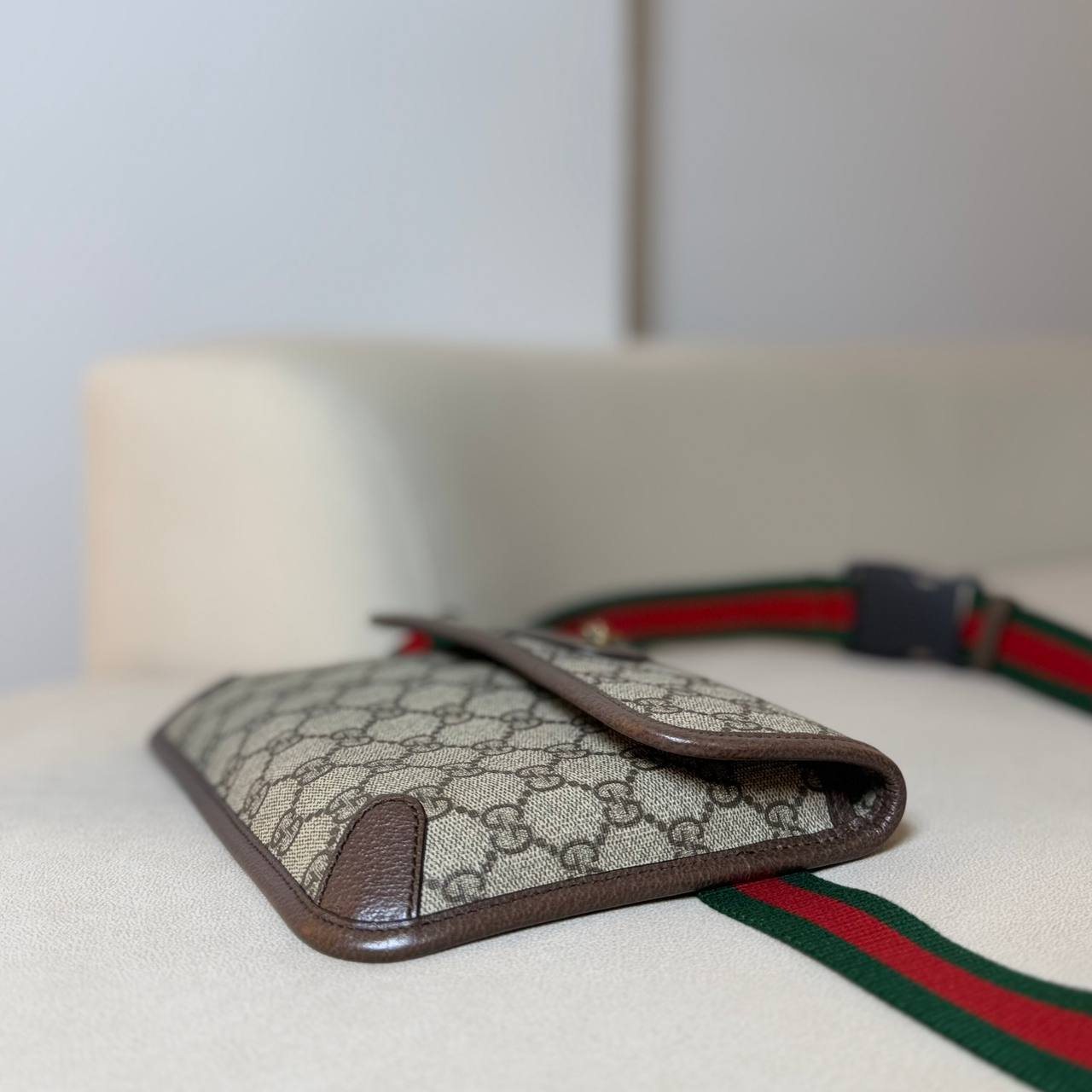 Gucci GG Supreme Neo Vintage Belt Bag
