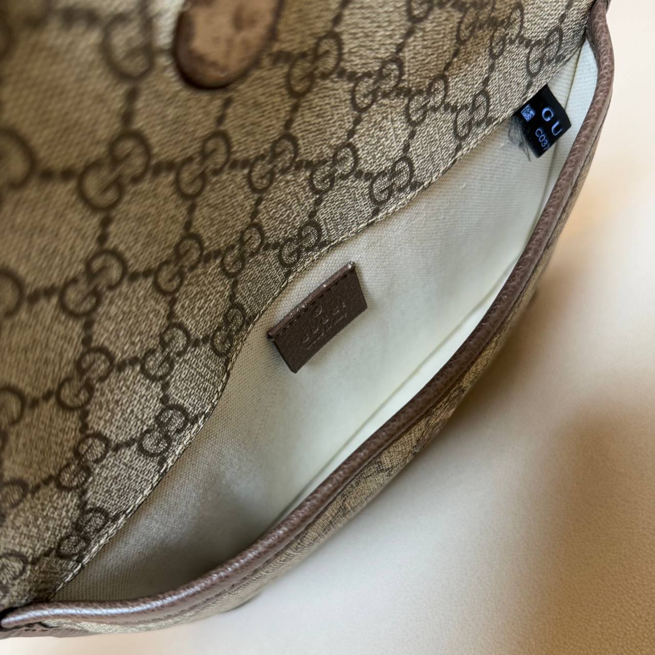 Gucci GG Supreme Neo Vintage Belt Bag