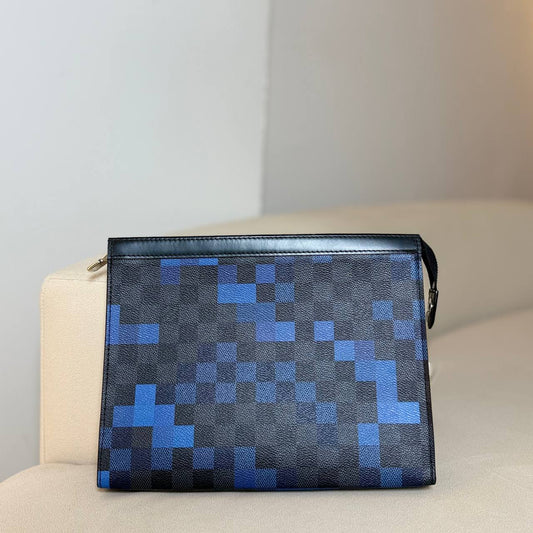 LV Damier Graphite Pixel Pochette Voyage MM