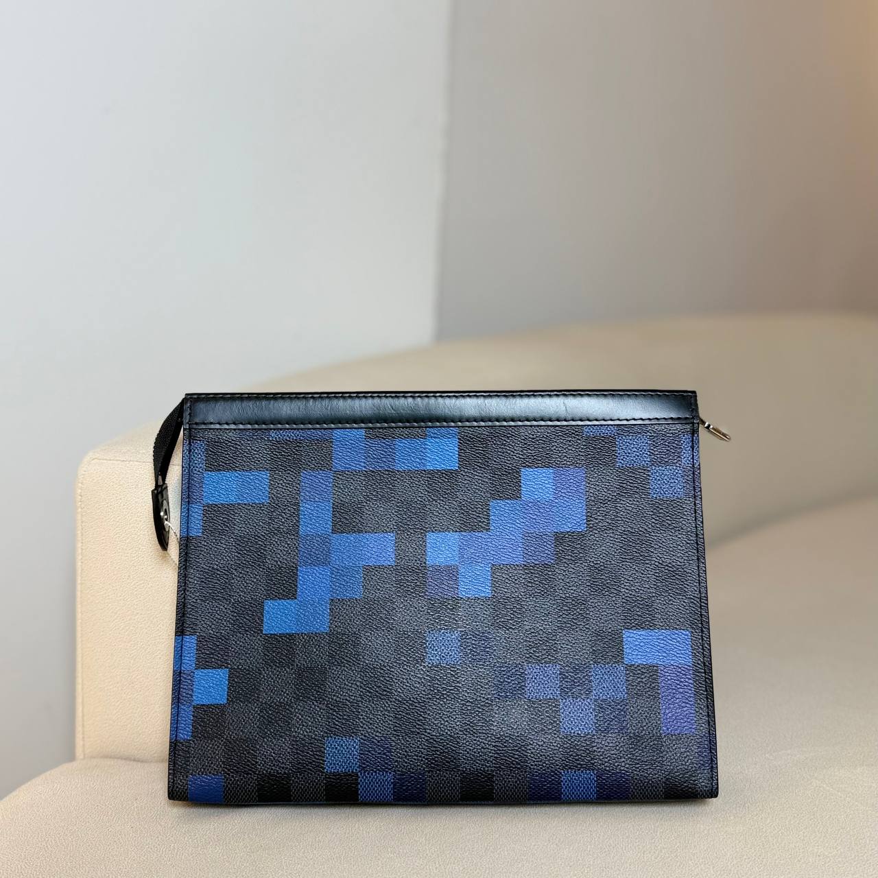 LV Damier Graphite Pixel Pochette Voyage MM