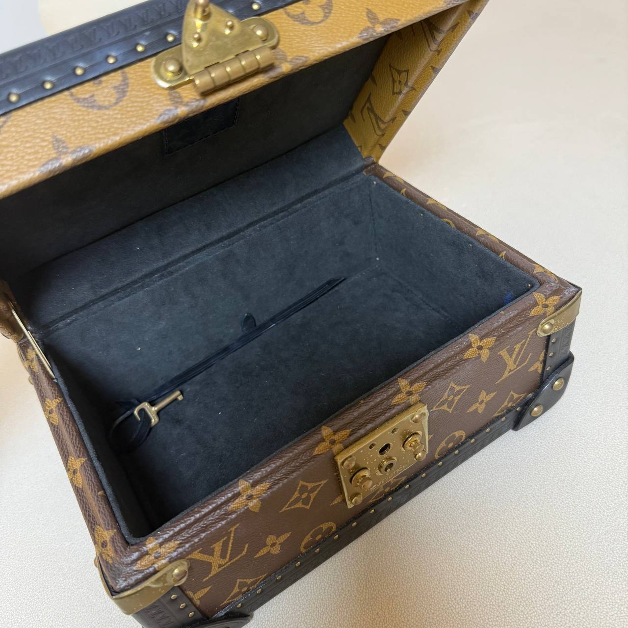 EDIT LV Coffret Trésor 24