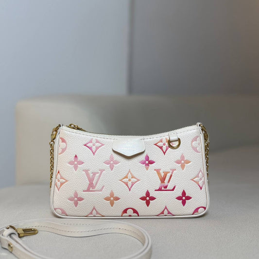 LV Easy Pouch On Strap