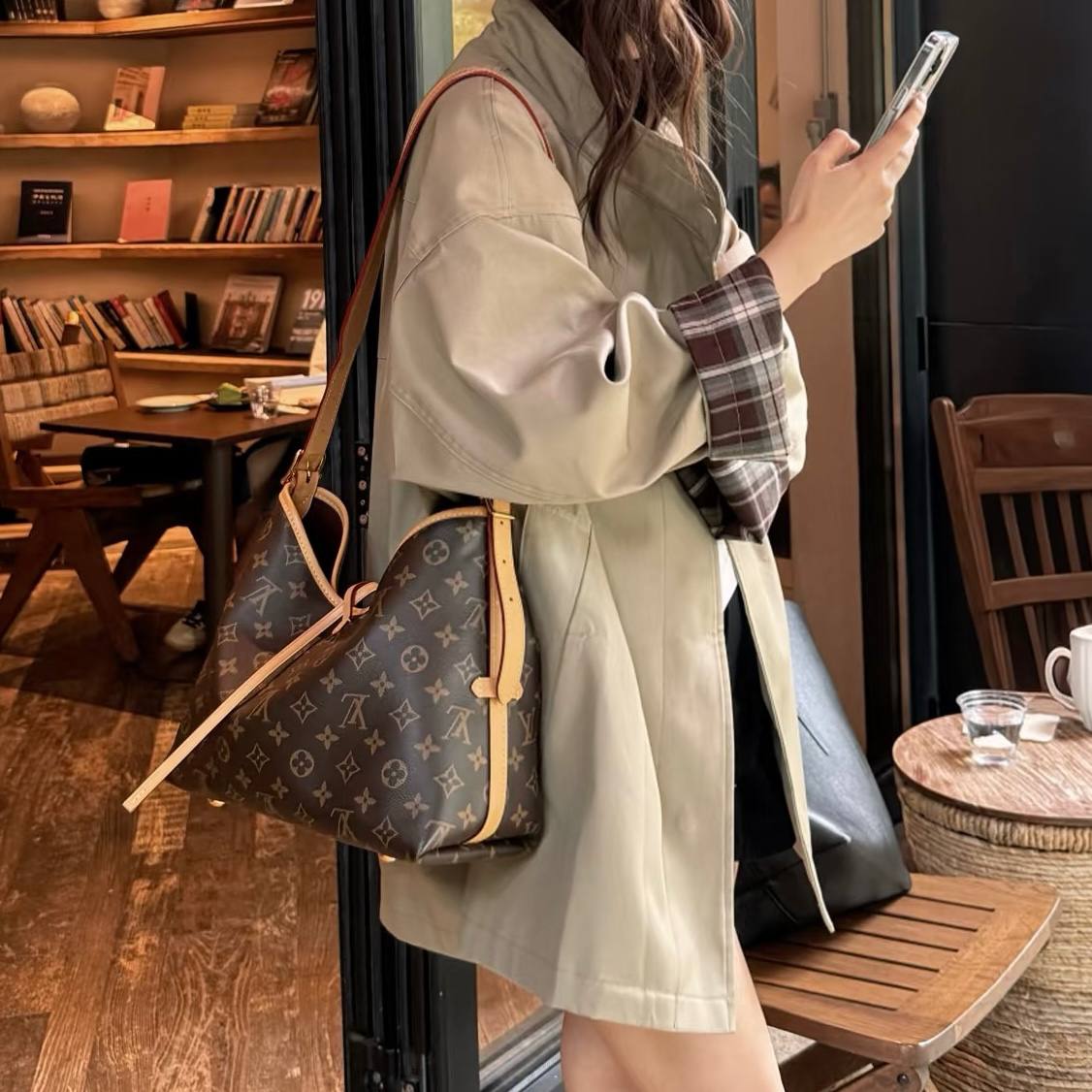 LV Carryall PM