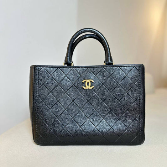 Chanel Tote Bag