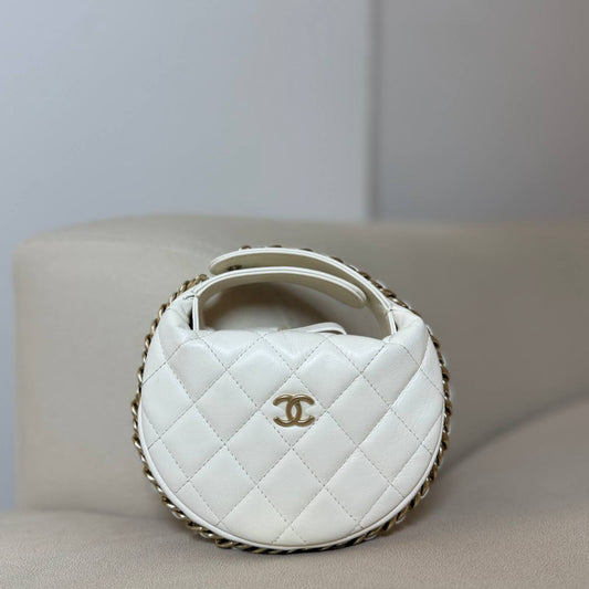 Chanel 23C Hula Hoop Clutch