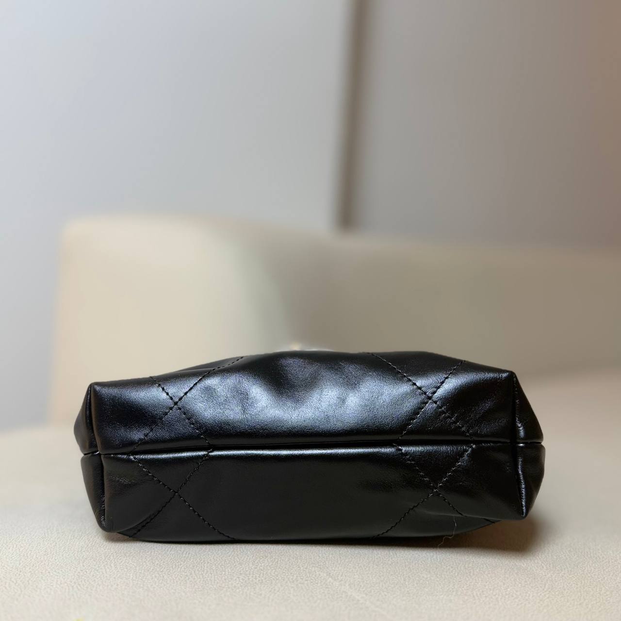 Chanel 22 Mini Bag