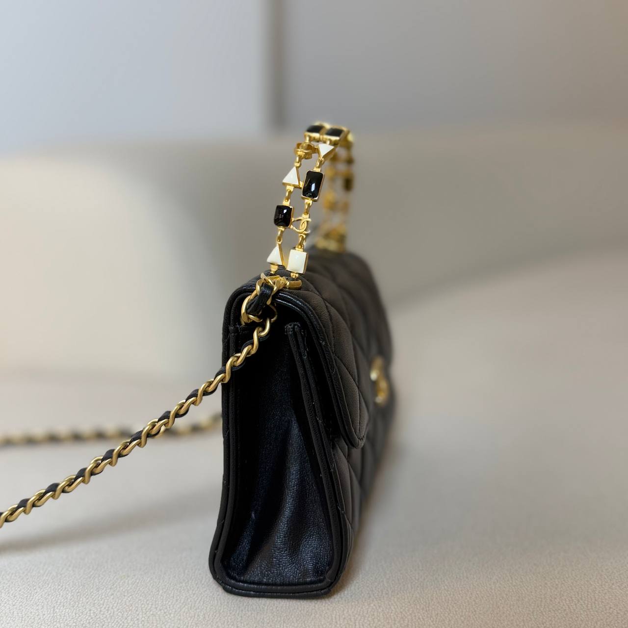 Chanel 22B Mini Flap