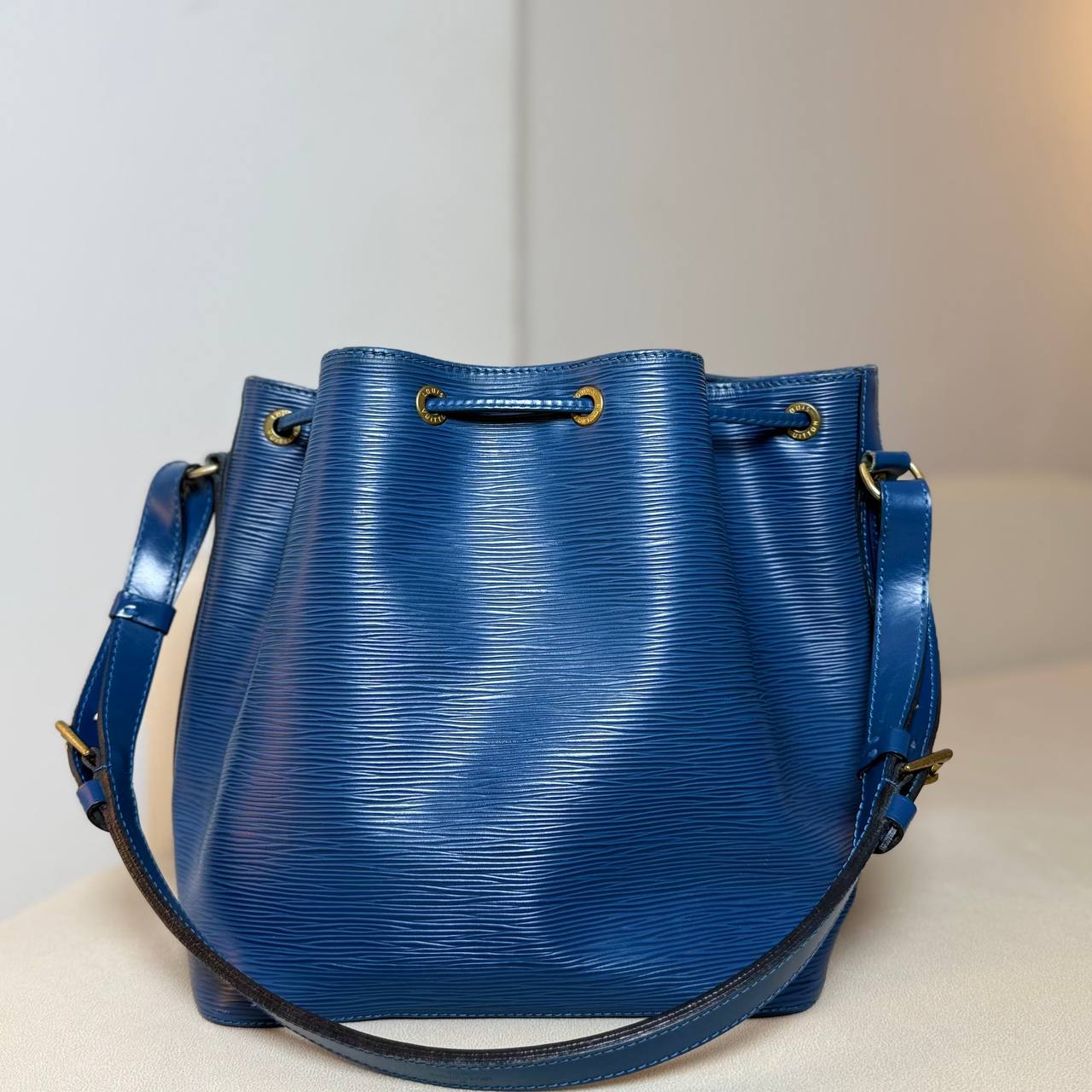 LV Blue Epi Noé Bucket Bag