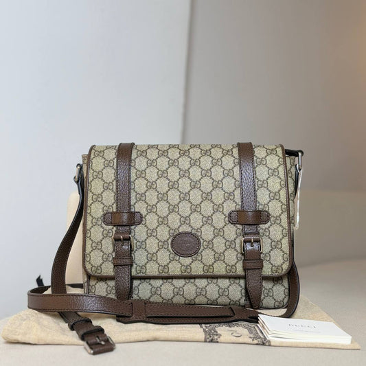 Gucci GG Supreme Messenger Bag