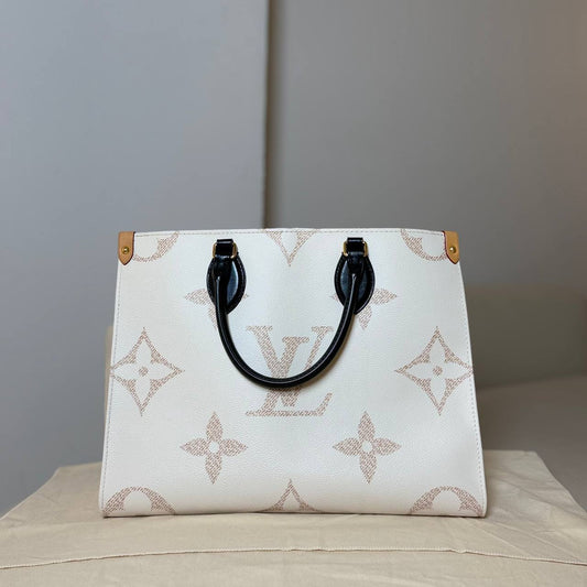 LV OnTheGo MM