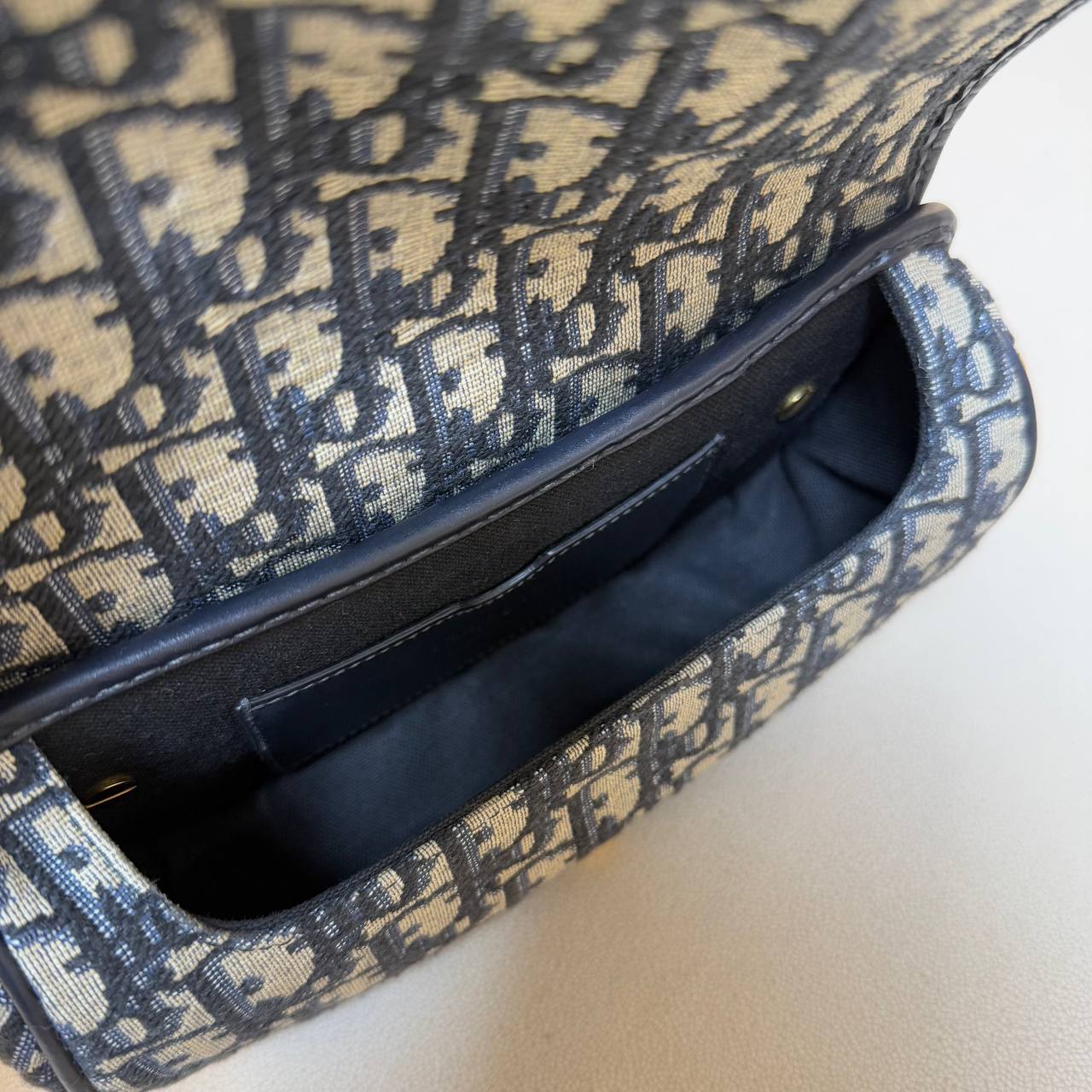 Dior Bobby East-West