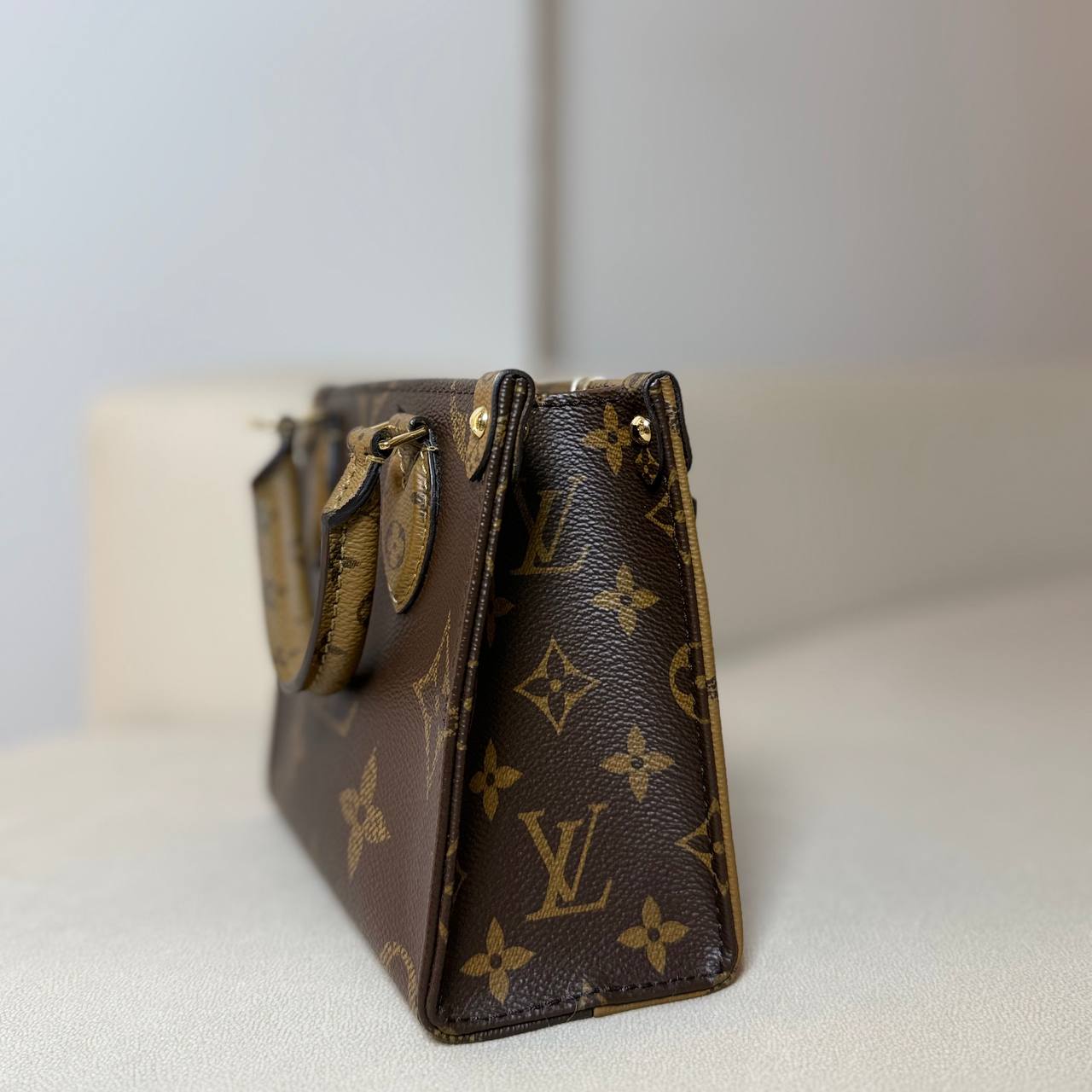 LV OnTheGo BB