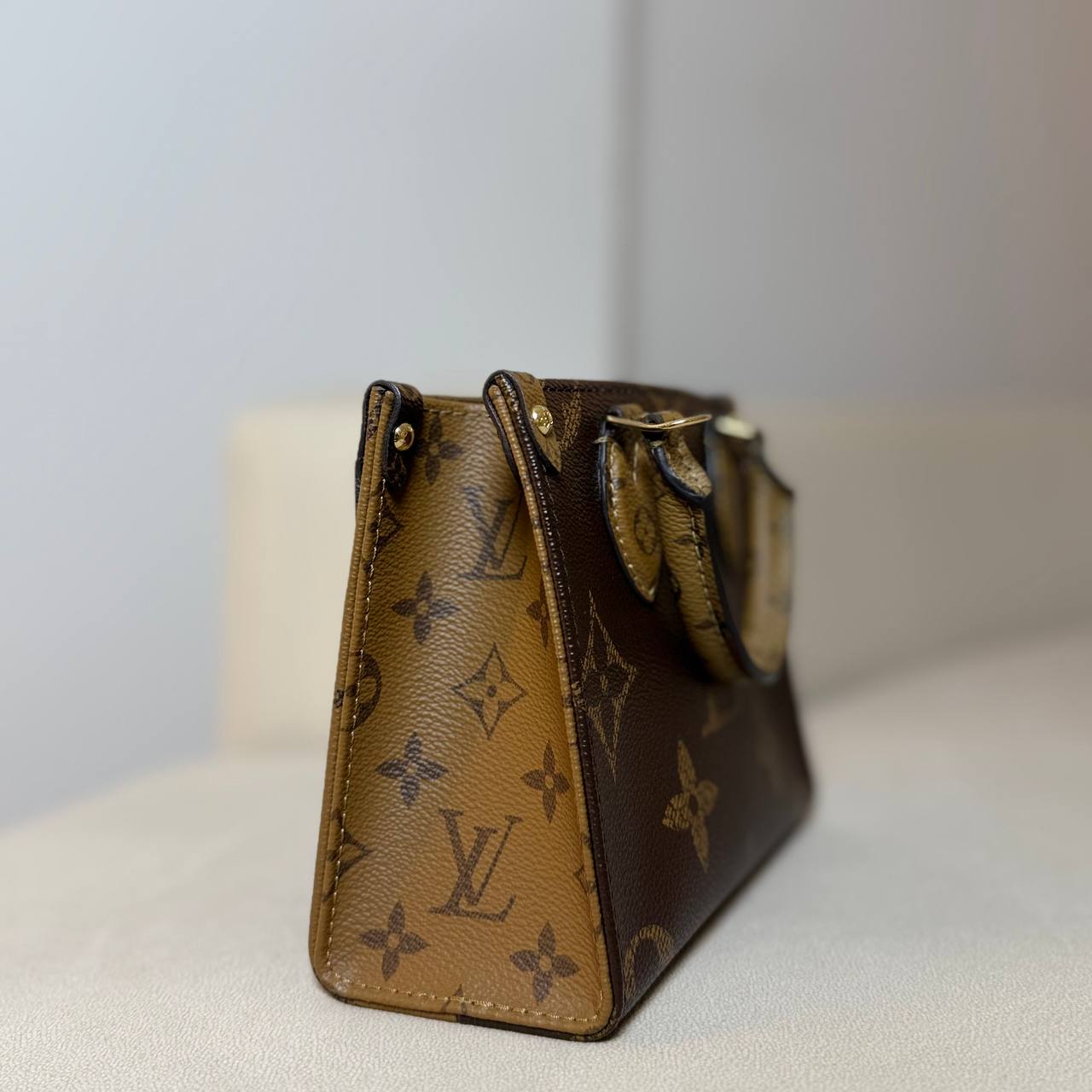 LV OnTheGo BB
